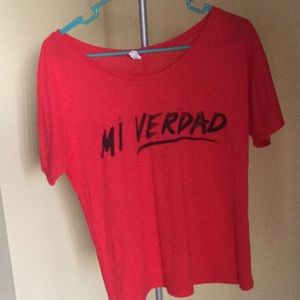 Mi Verdad  Mana red T-shirt